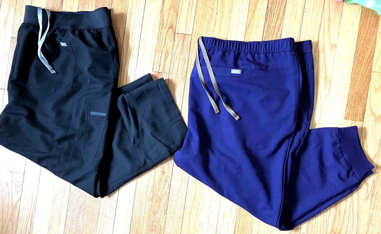NEW Figs Lot Of 2) Black/Purple Women’s Scrub Pants Pant Size 6XL/S