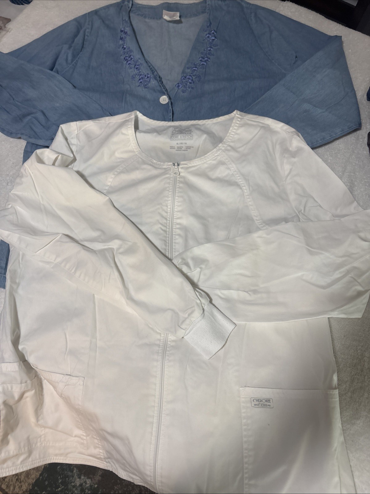 Lot Of 2 Women’s Large/XL Scrub Tops Long Sleeve Jeans And White Cotton