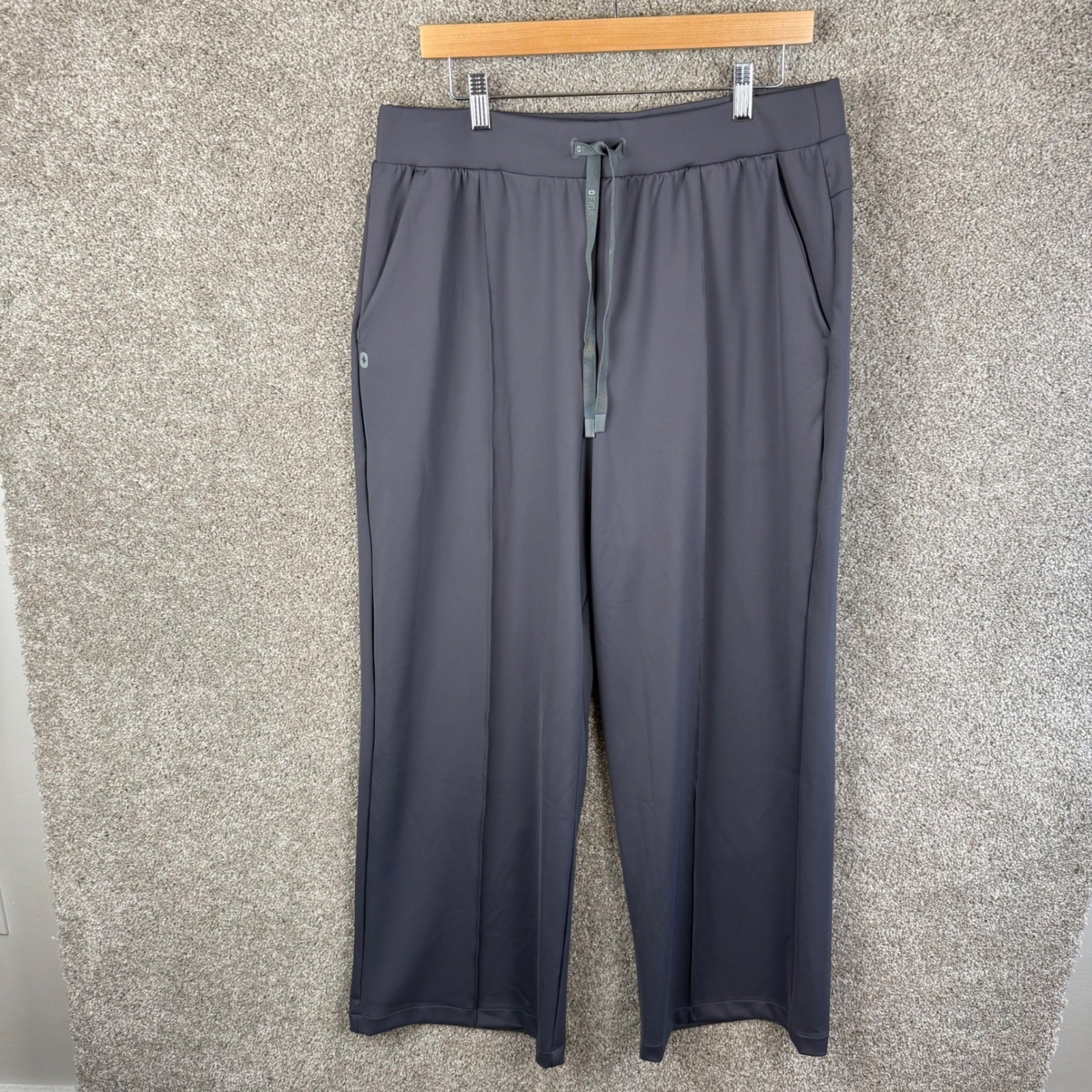 FIGS Salina Formx High Waisted Relaxed Wide Leg Scrub Pant Womens XL Regular NEW