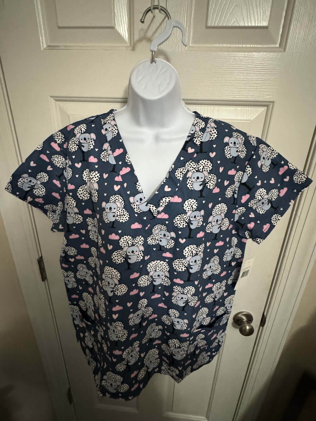 Scrub top XL Bannock Court Vet Doctor Nurse Aid Cute Koala Bears gift NWT