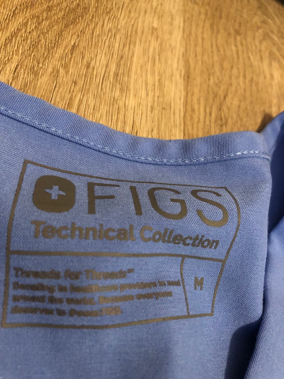 LOT FIGS Scrubs Top and Bottom Pants Shirt Set Blue PO#1507 PO#1683 Medium M
