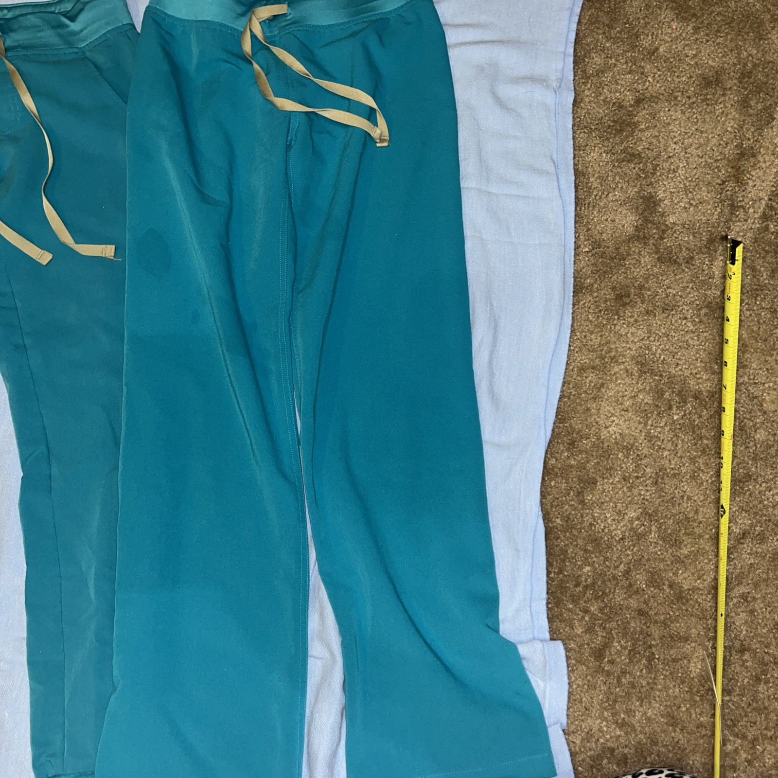 Woman’s Teal Figs Scrub Pants. Joggers Xxs/ Livingston-xxs-p. See Photos 2 Pair