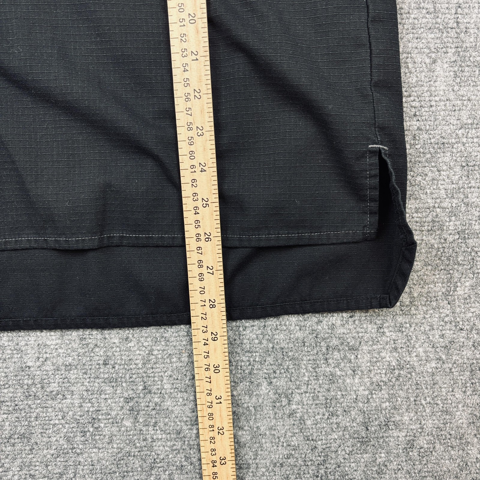 Carhartt Shirt Mens Small Black Ripstop V-Neck Scrub Utility Pocket Workwear