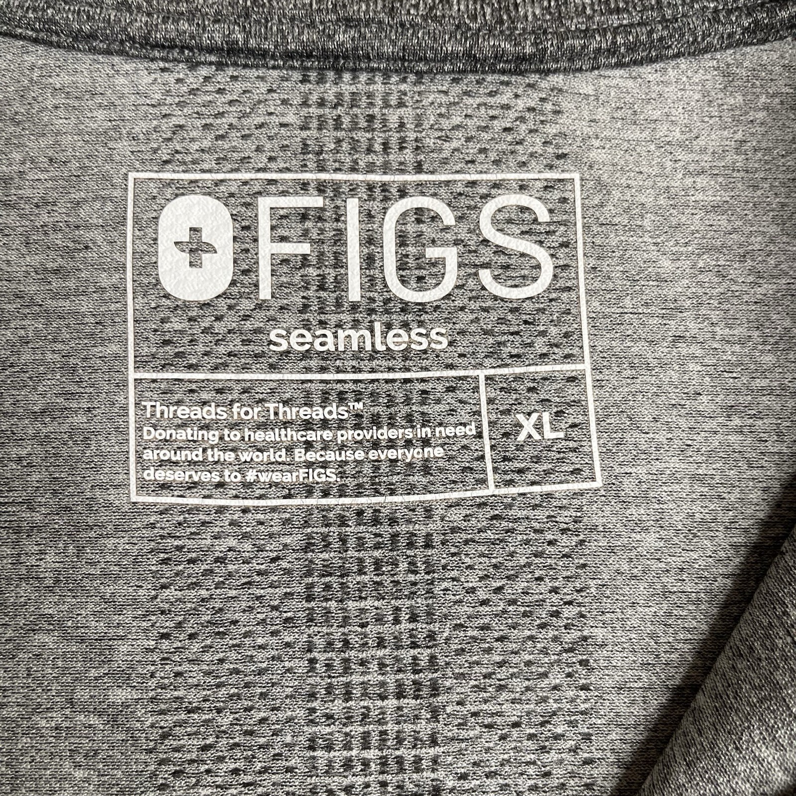 Figs Salta Seamless Quarter Zip Long Sleeve Underscrub Shirt Womens Sz XL Gray