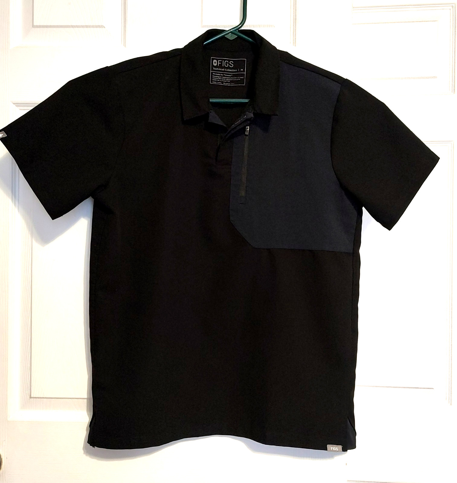 Figs Scrub Top Shirt Womens Medium Black Dark Harbor Jundah Short Sleeve Zip