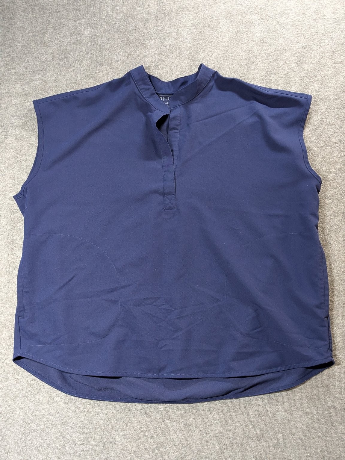 FIGS Technical Collection Scrub Top XXL Sleeveless Rafaela Oversized