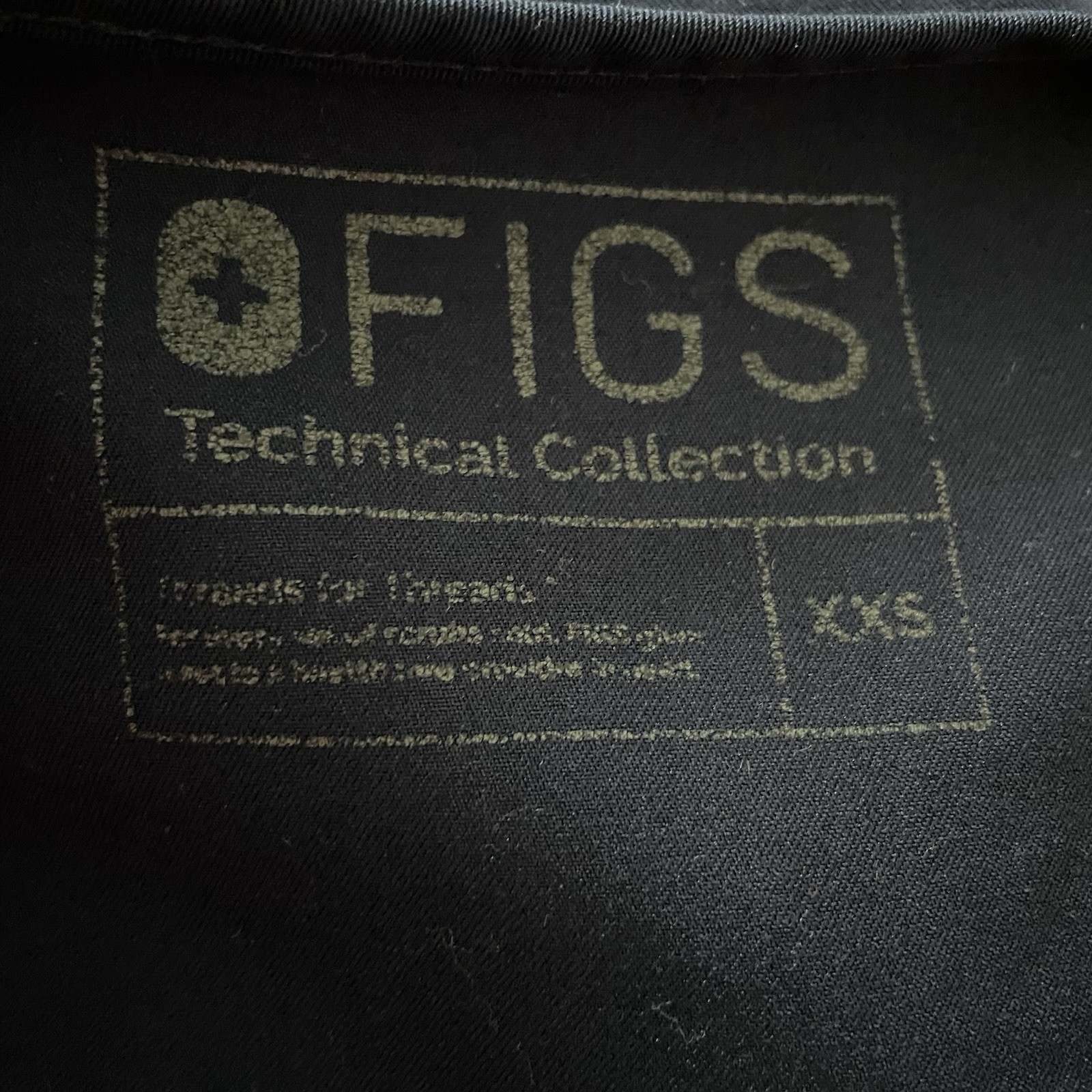 Women’s FIGS Catarina One-Pocket Scrub Top Navy 1252 Size XXS