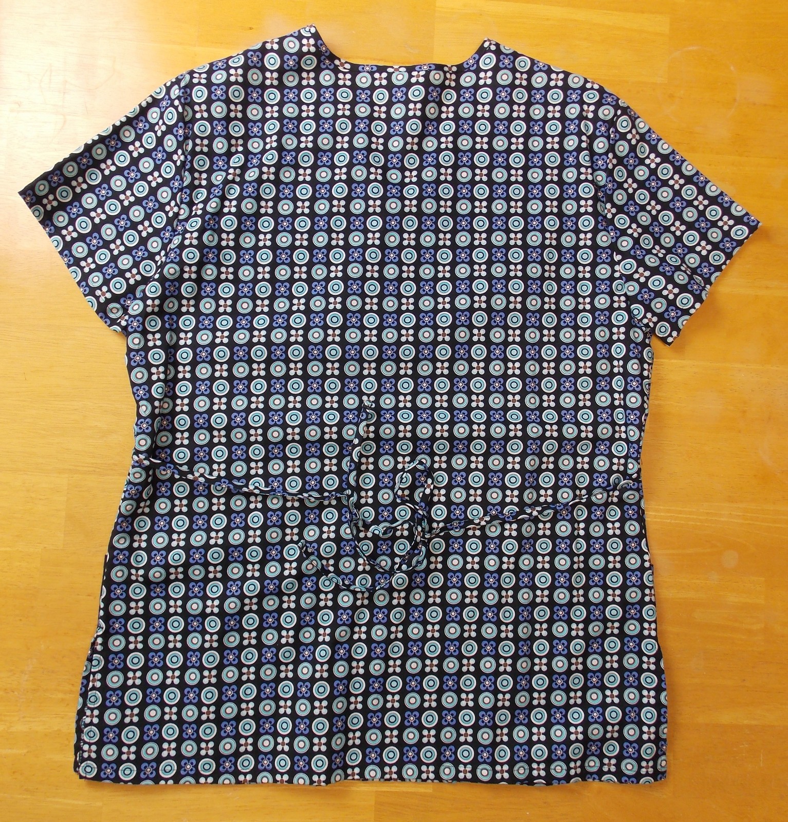 Women’s Nurse Tops & Pants Medical Scrubs Life Uniform Cherokee Size M 3-Pc Set