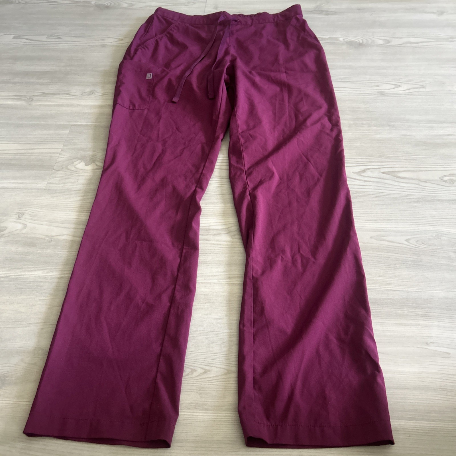 Scrub Joy Scrub Set Top Size XXS and Pants Size SM In Maroon Color