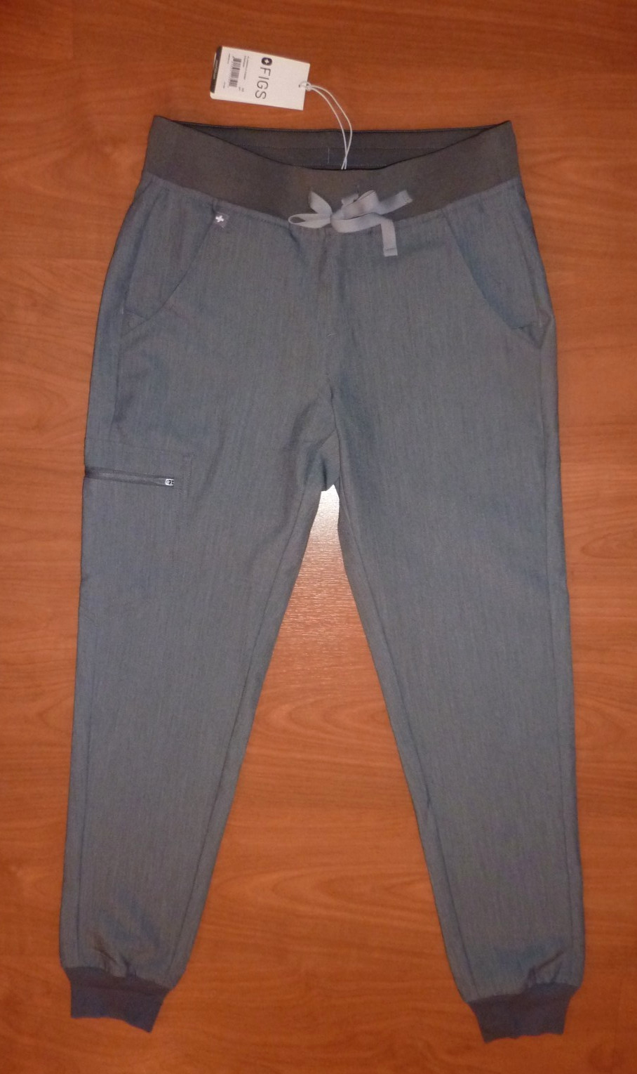 NWT New FIGS Zamora 2.0 Gray Jogger Scrub Pants Women’s Size XS Style W18SW2005