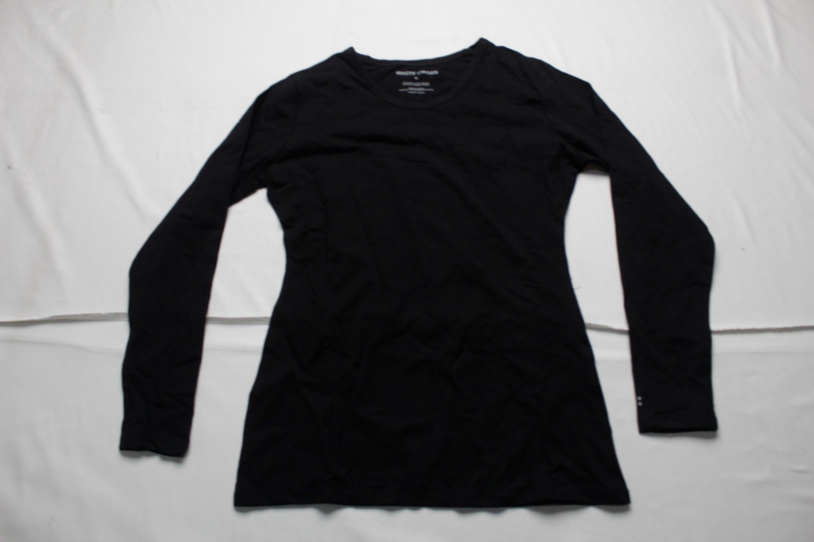 White Cross Women’s Solid Long Sleeve Underscrub T-Shirt EJ3 Black Medium NWT