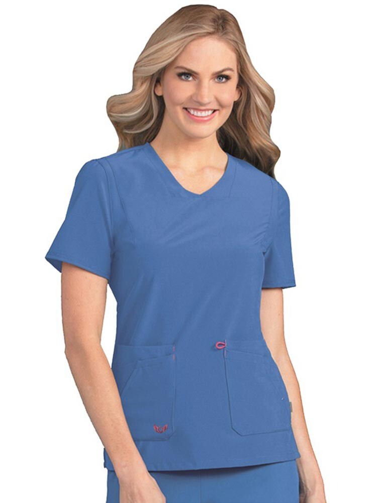Smitten Scrubs Women’s 2 Pocket Slim Fit Super Stretch V-Neck Medical Scrub Top