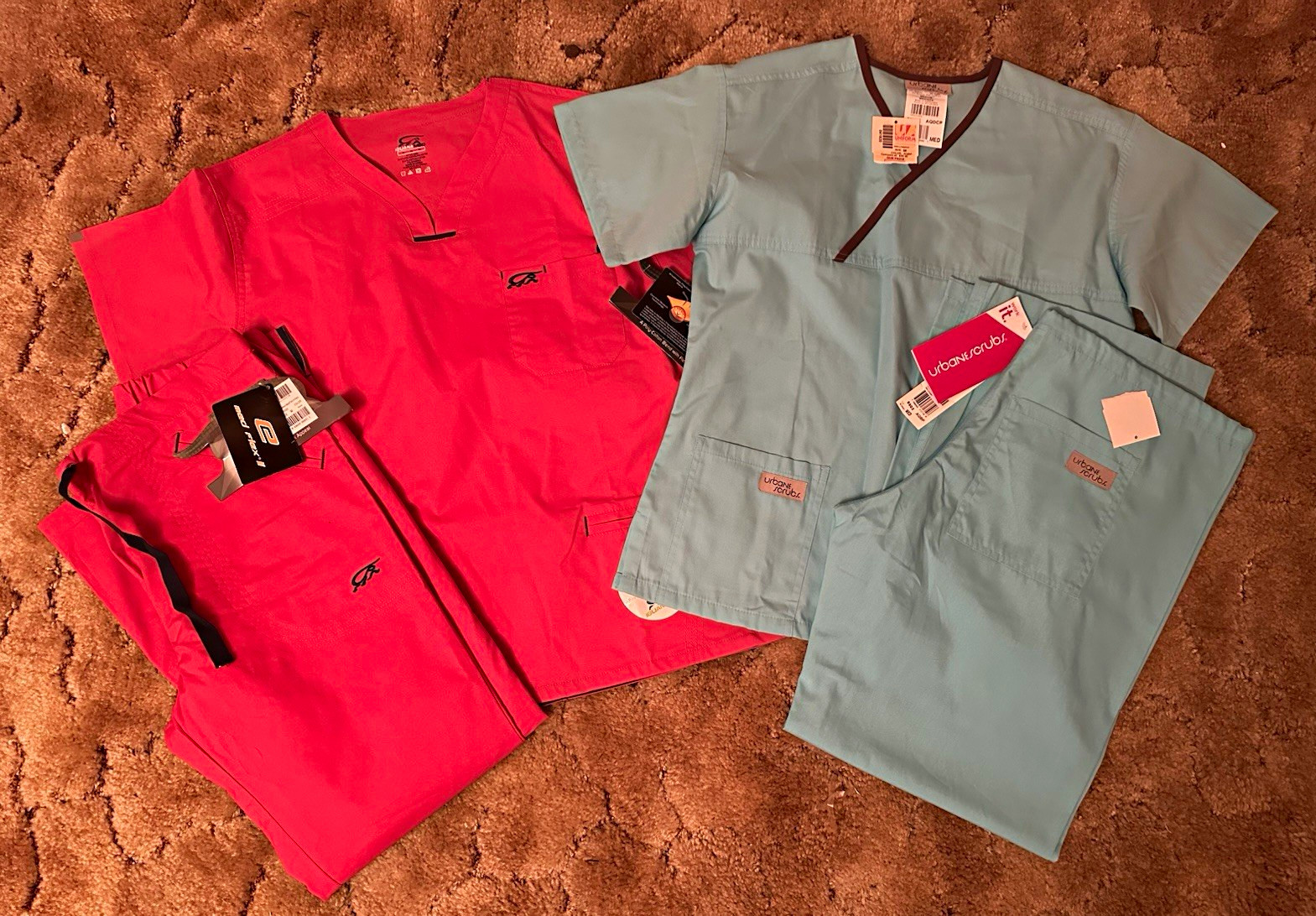 Urbane and Iguana Women’s Solid Scrub Set Lot M Pink/Light Blue