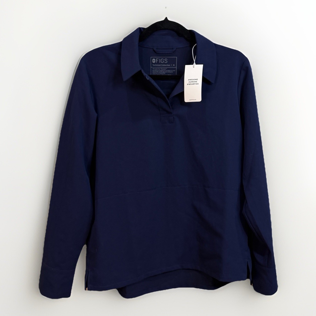 NEW Figs Women’s Nala Long Sleeve Scrub Polo Top Navy Medical Uniform Workwear M