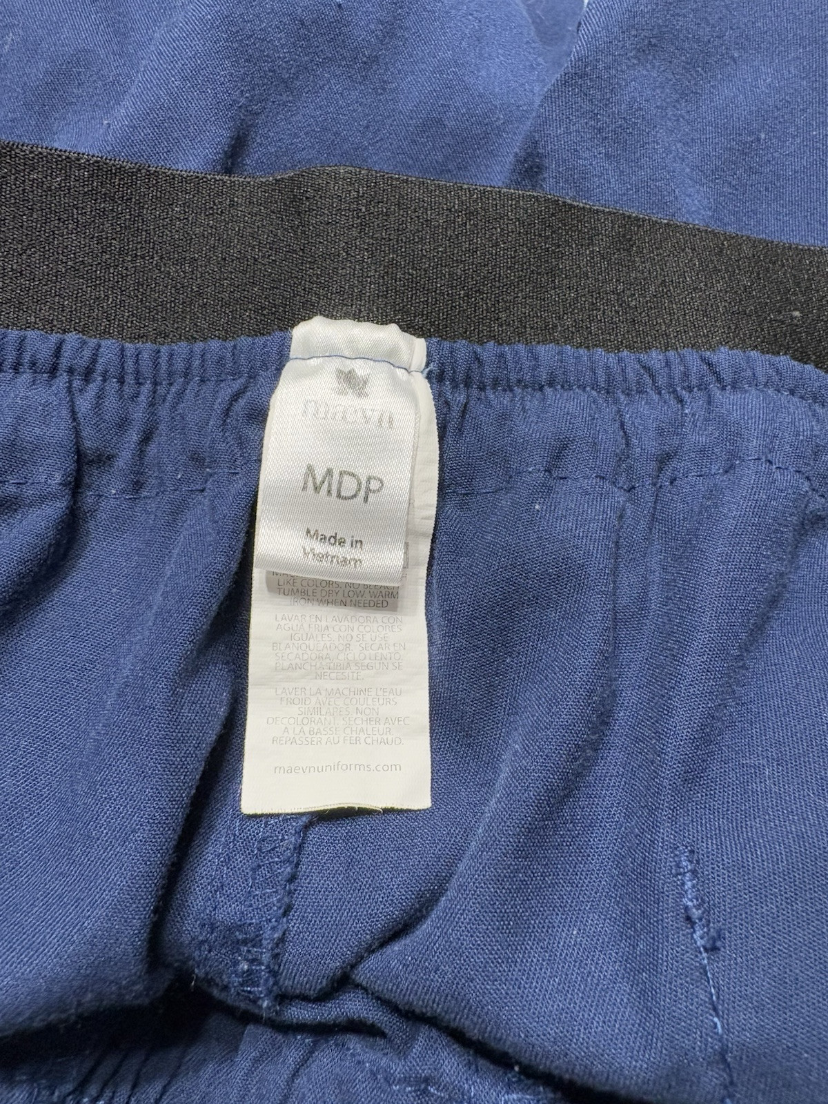 Maevn women’s EON sport jogger style scrub pants coolmax UPF 40+ blue size MDP
