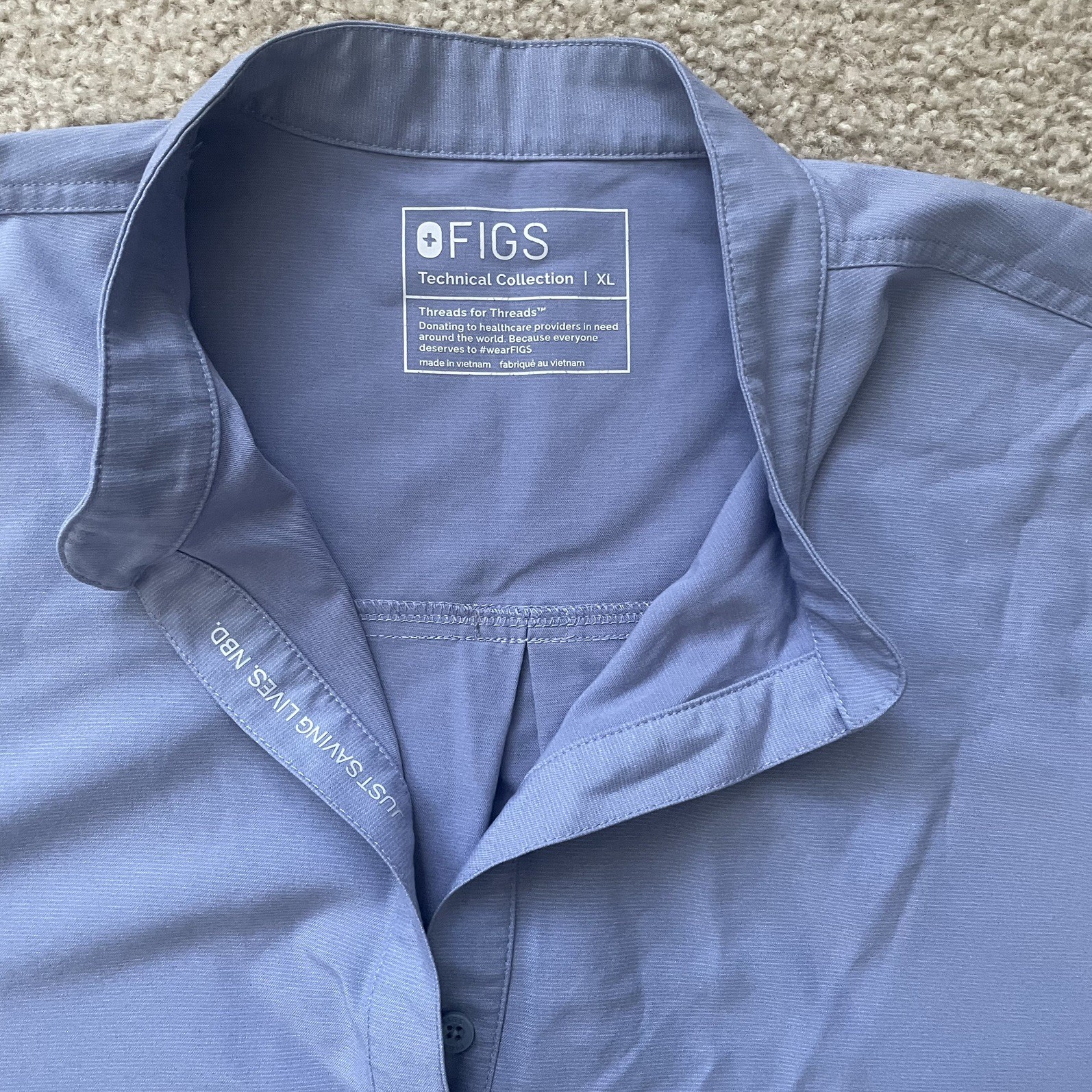 FIGS Technical Collection Slim Catarina Scrub Top XL Blue Sleeveless Pockets