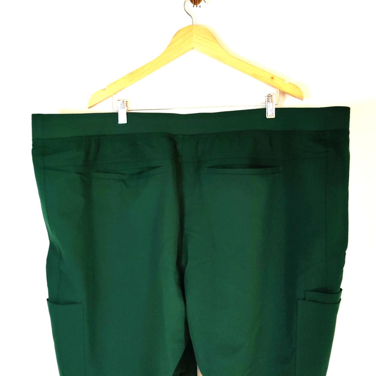 NWT Figs 6XLT Hunter Green Technical Collection Straight Leg Band Waist Scrubs