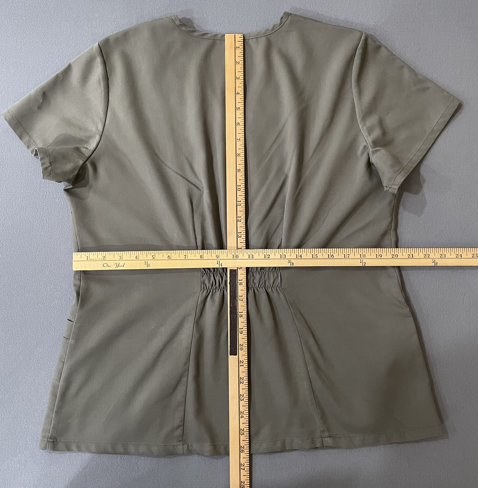 Grey’s Anatomy Barco Scrub Set Top (L) Pant (M) Lt Gray/Sage Green (180)