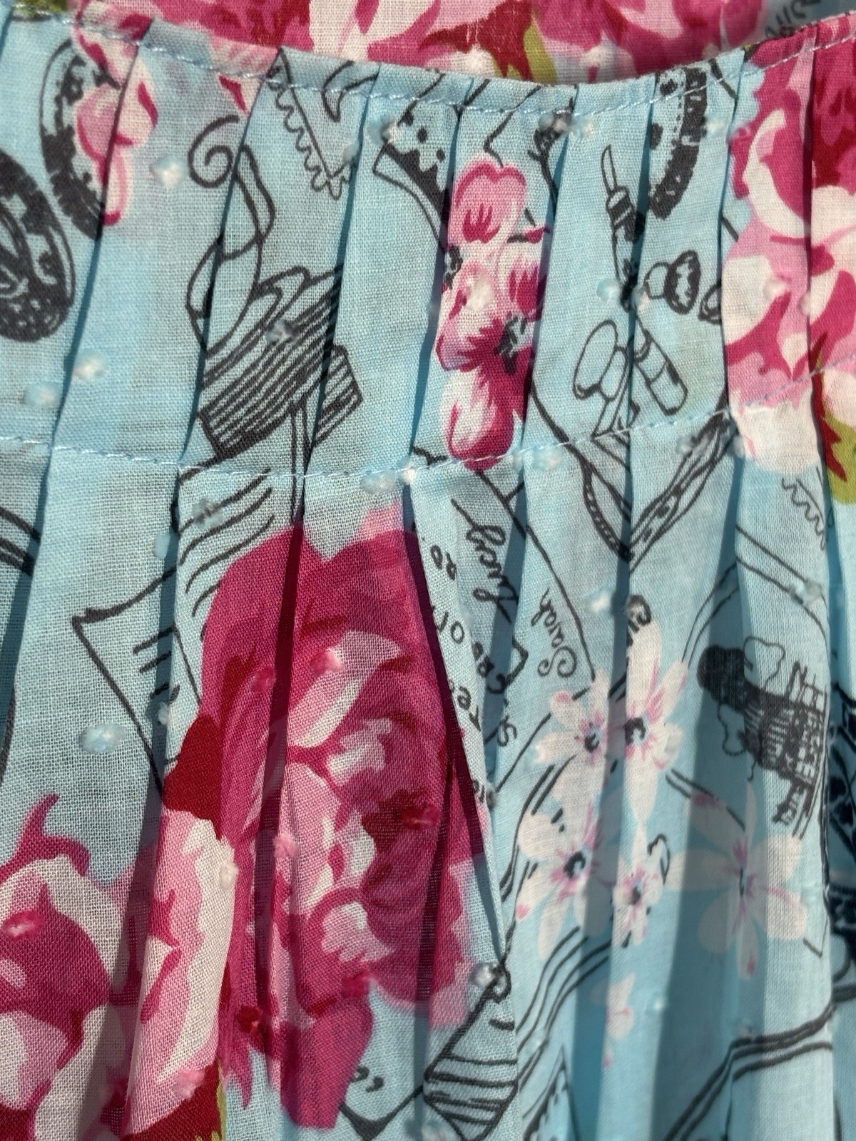 Koi Scrub Top Womens 2X Blue Pink Floral Paris Lightweight Nursing Medical NEW