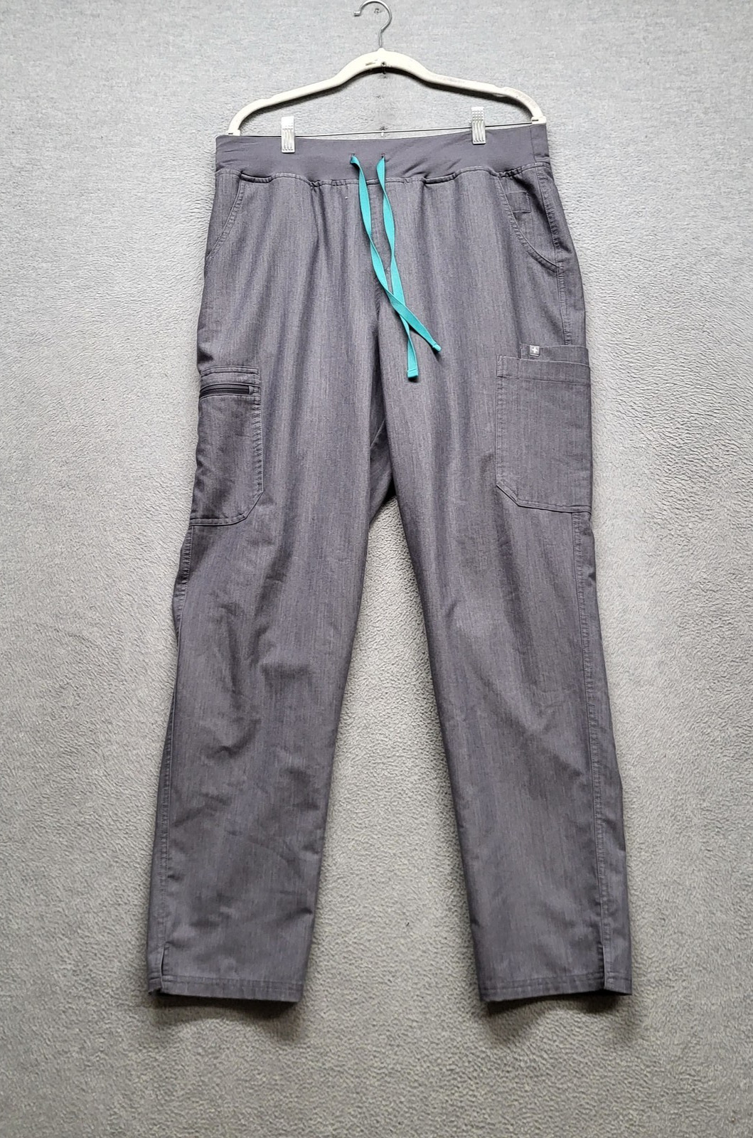 FIGS Women Scrub Pants XLT Gray Yola Skinny Cargo Pockets 31″