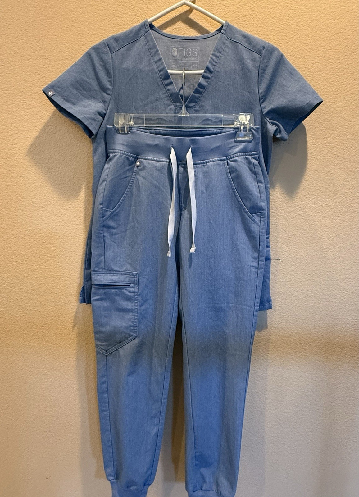 FIGS Technical Collection Women’s XXS/P Heather Denim Scrub Set