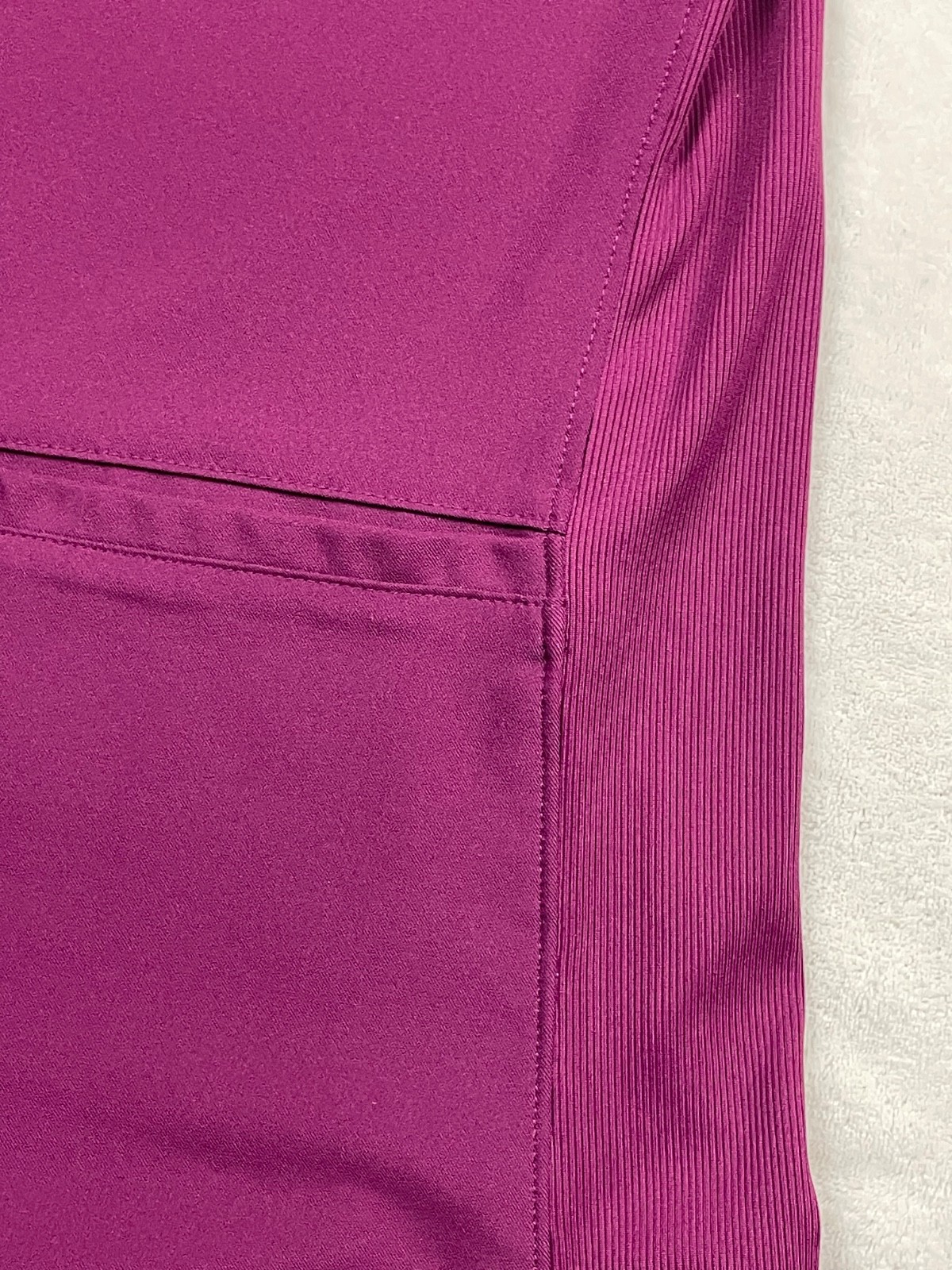 Landau Forward Wine 3 Pocket V-Neck Scrubs Top Small