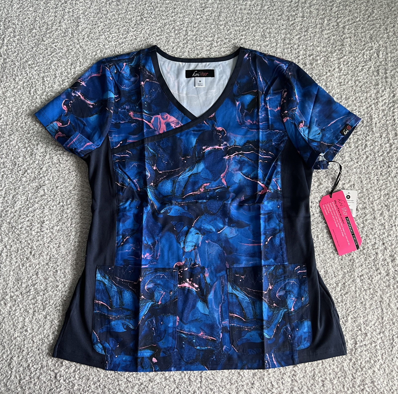 Koi Lite Scrub Top Women’s Sz Medium Blue Marbulous Pinks Marble Stretch Nursing
