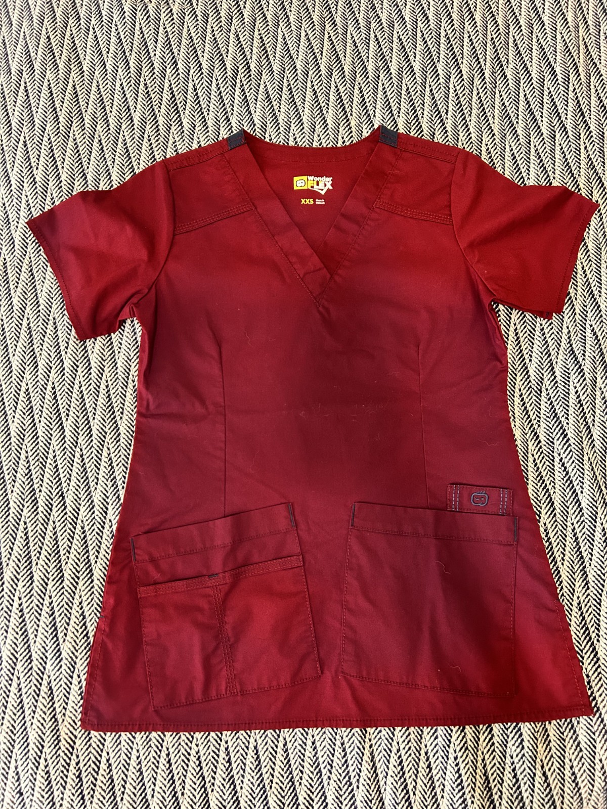 Wonderflex womens maroon scrub top size xxs