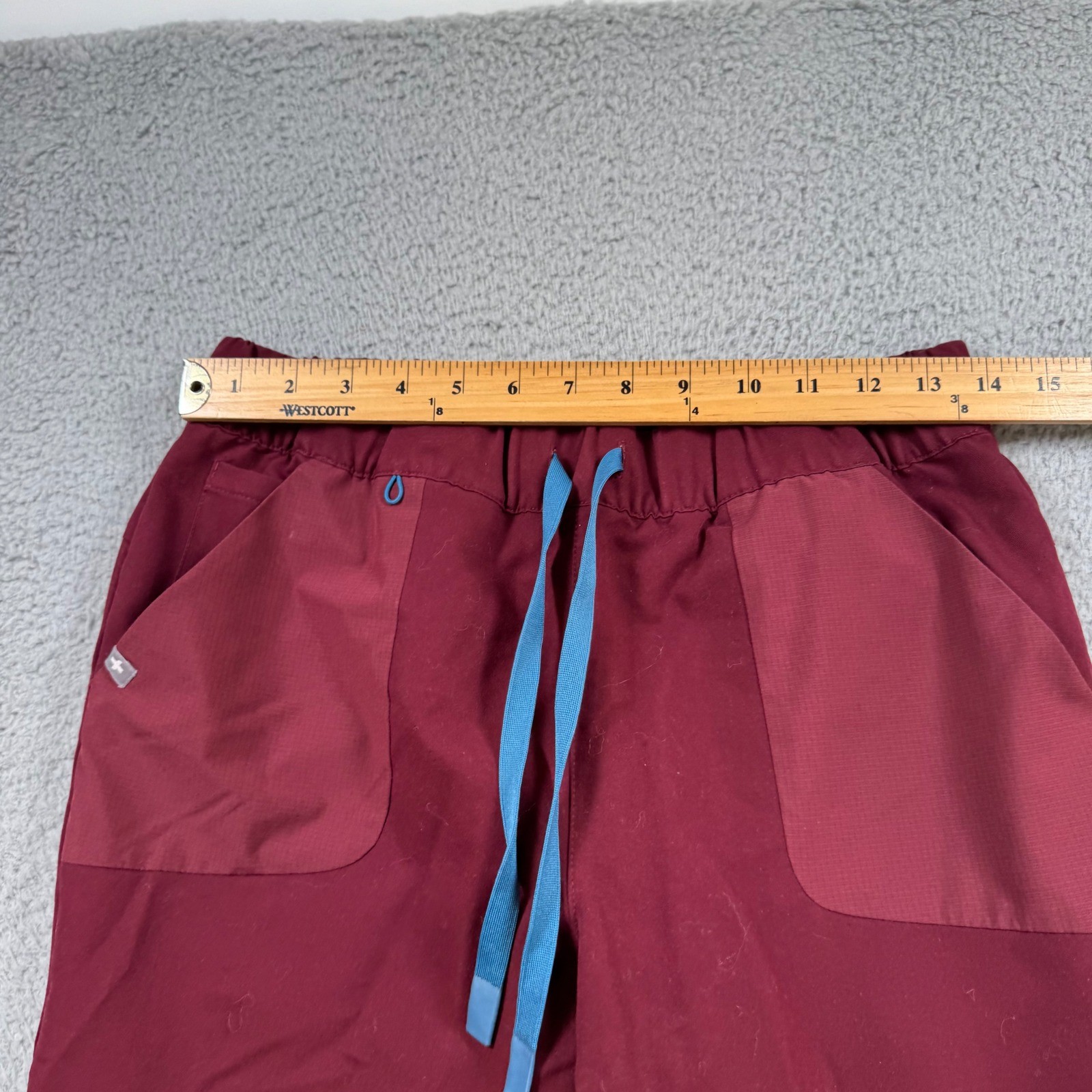 Disney x FIGS Zamora Jogger Scrub Pants Womens XS Burgundy Mickey Mouse Maroon