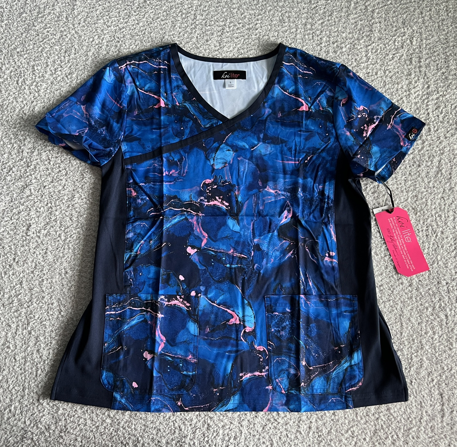 Koi Lite Scrub Top Women’s Sz Large Blue Marbulous Pinks Marble Stretch Nursing